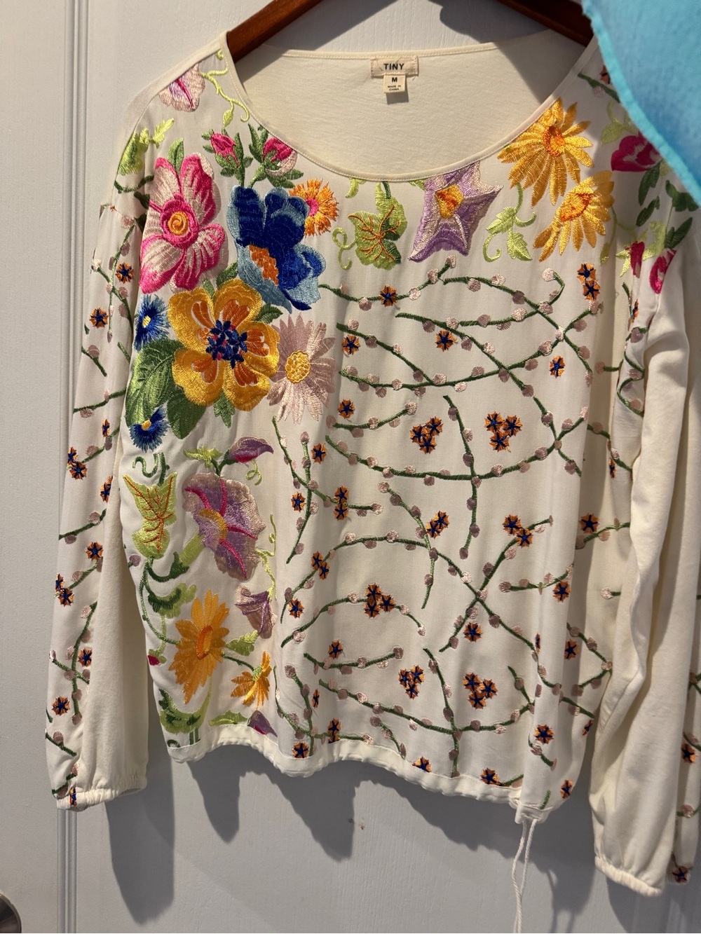 Anthropologie White Floral Embroidered Sweatshirt